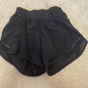 Lululemon Athletica Black Athletic Shorts Lightweight Moisture-Wicking
